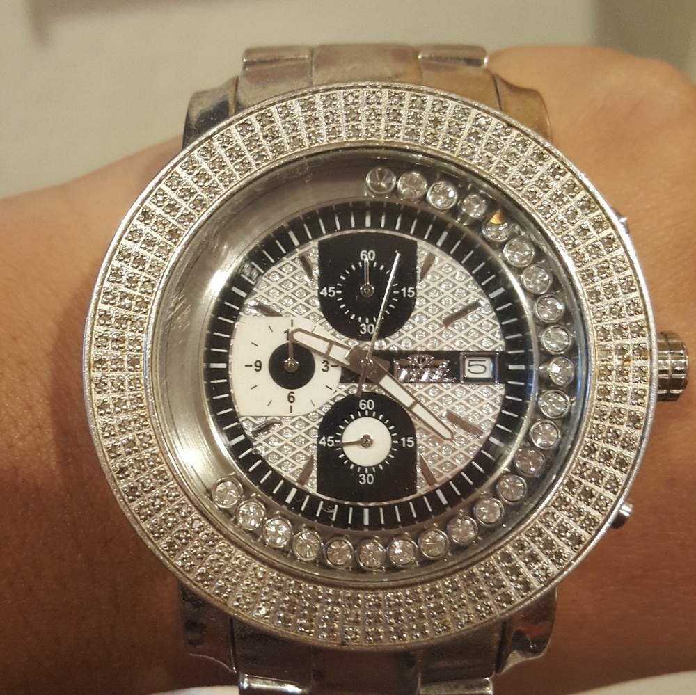 Diamond bezel watch by Freeze watches